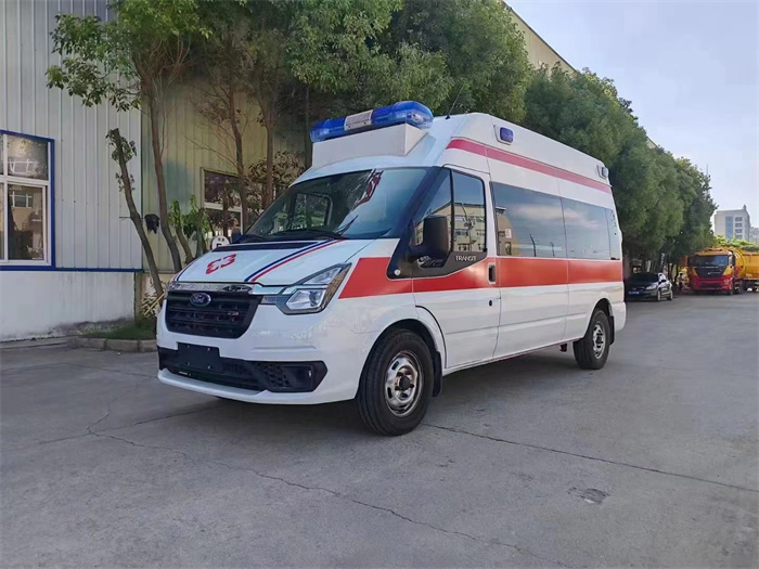 福特新世代V348長軸高頂救護(hù)車！